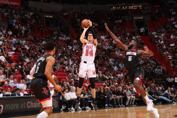 仅将多伦多 仅将多伦多